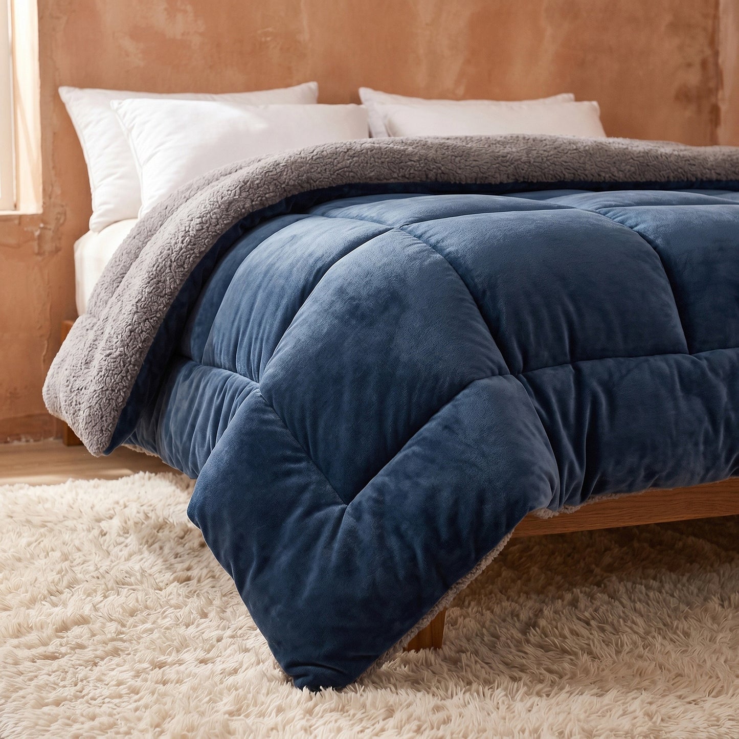 Midnight Blue - Ember Sherpa Comforter