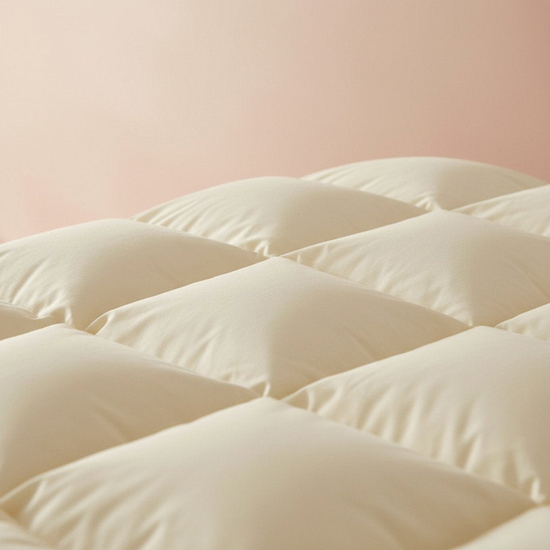 Ivory Cream - Cloud Cotton Quilt